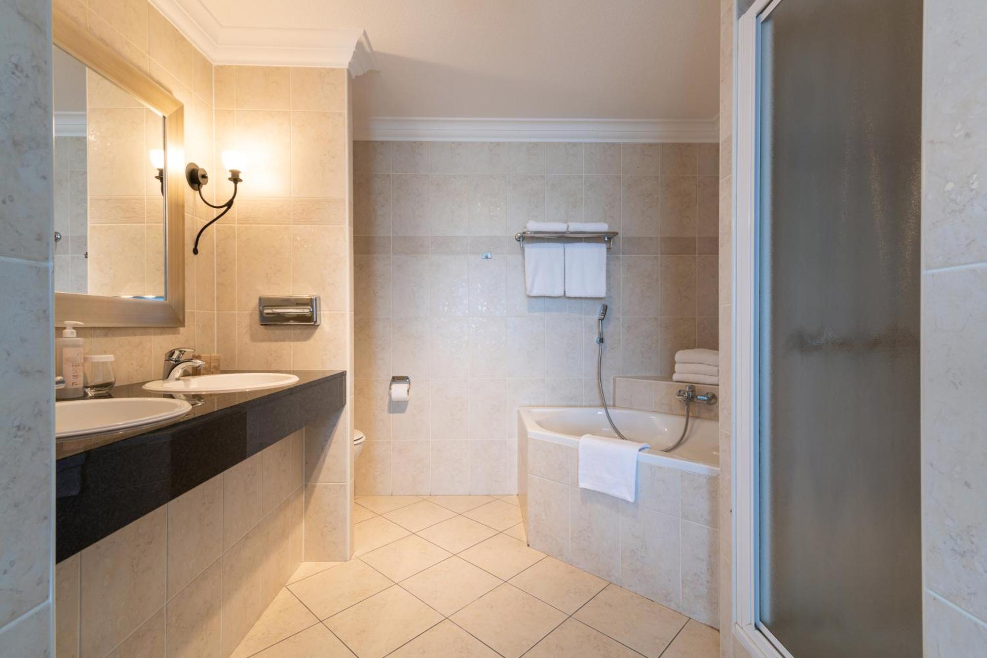 Van Der Valk Hotel Venlo Luaran gambar